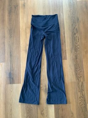 Athleta Studio Flare Pant Navy